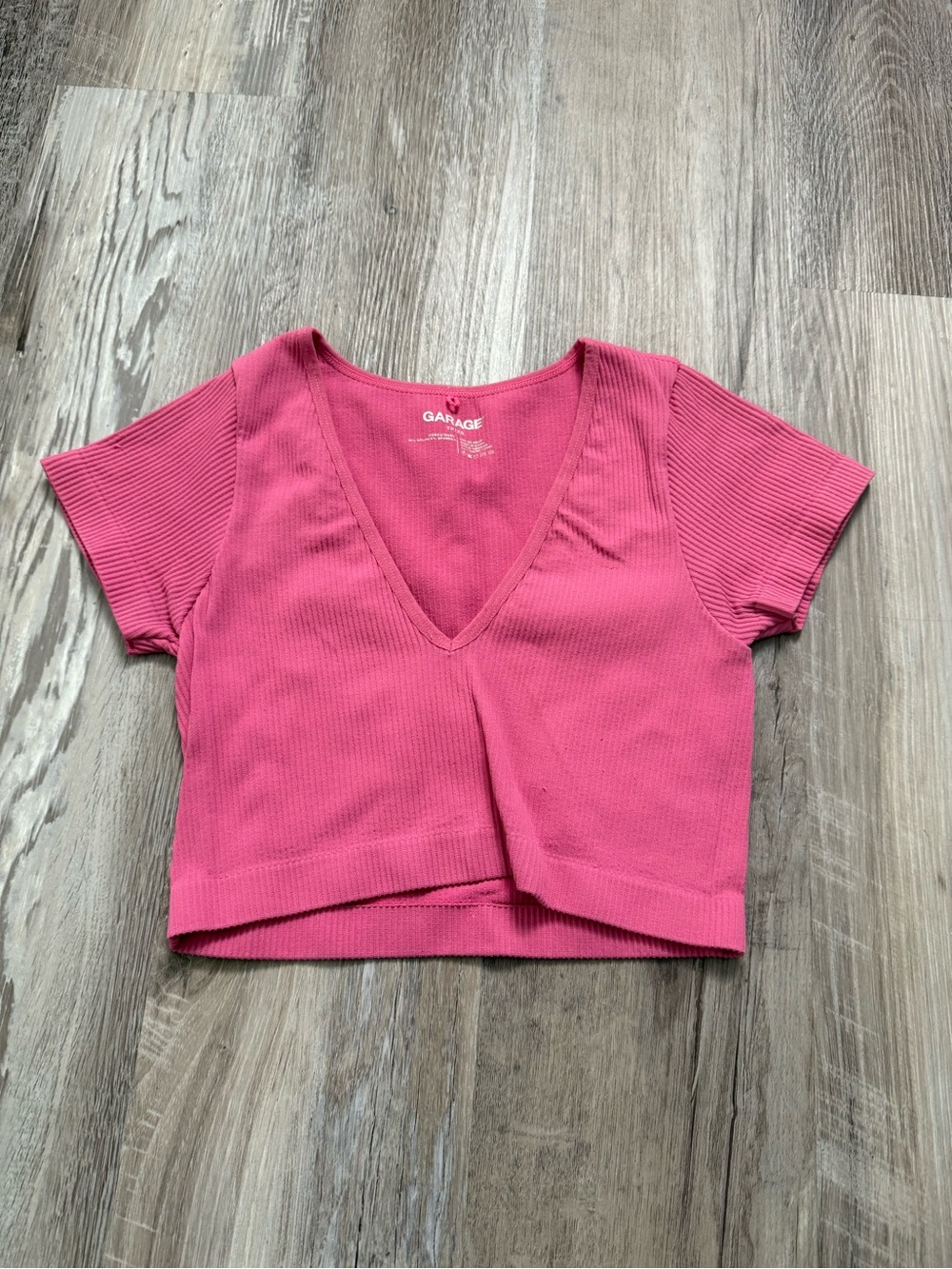 Garage Pink Ribbed V-Neck Short Sleeve Crop Top